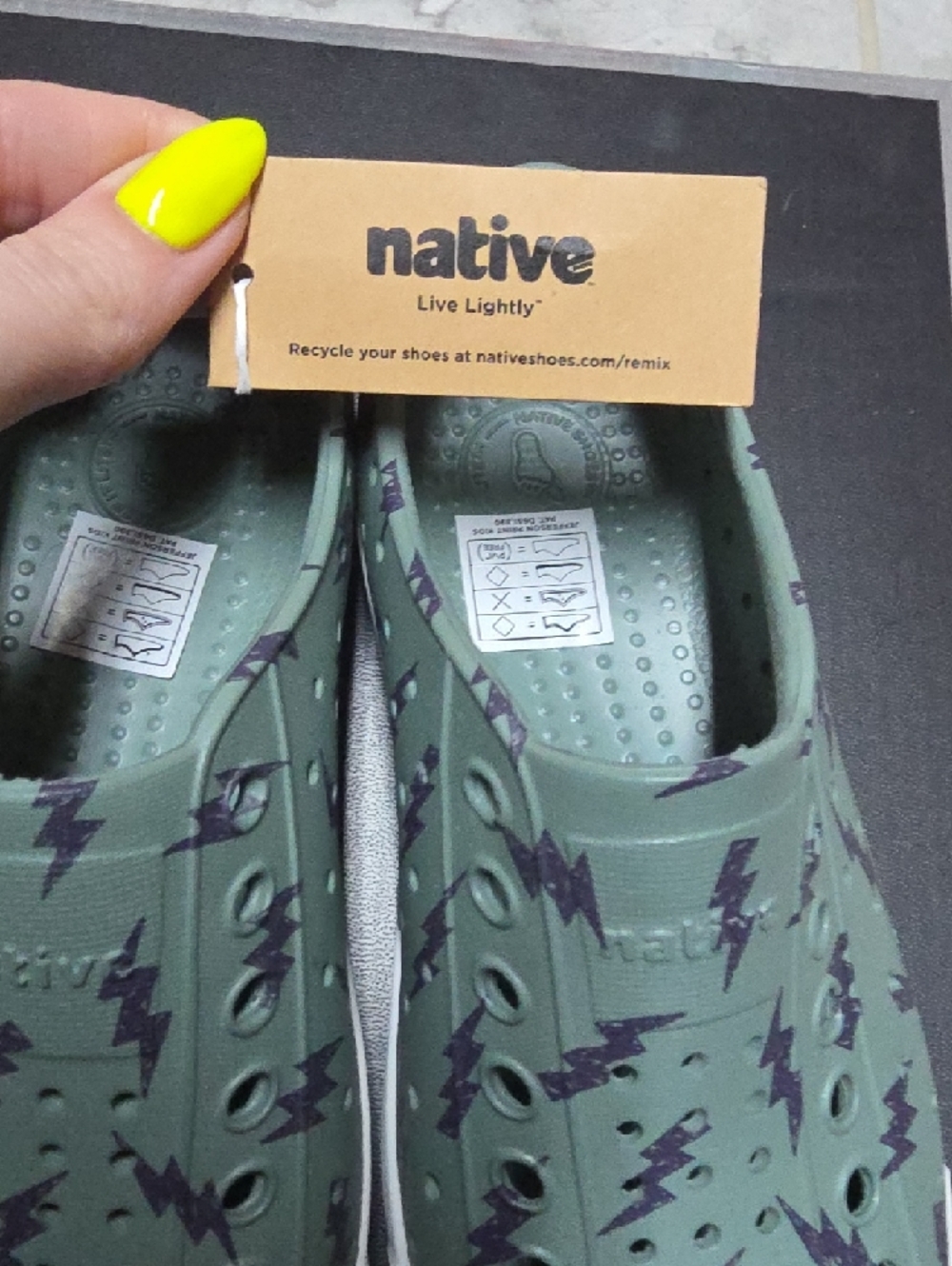 Native Slip-On Sneakers in Sage Green with Black Lightning Motif - Picture 3 of 3
